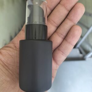 Frosted Flat Shoulder Bottle with Spout Serum Pump (Black/Green/Amber) -30ml